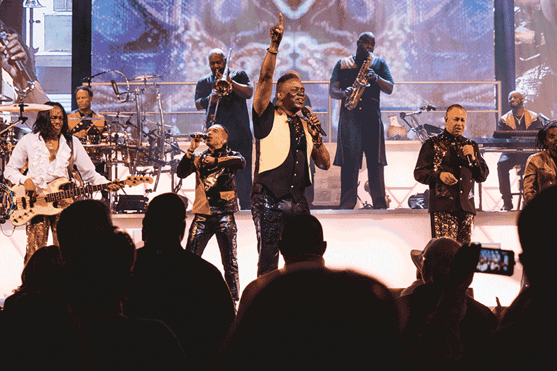 earth wind & fire to play saturday in the park 2023